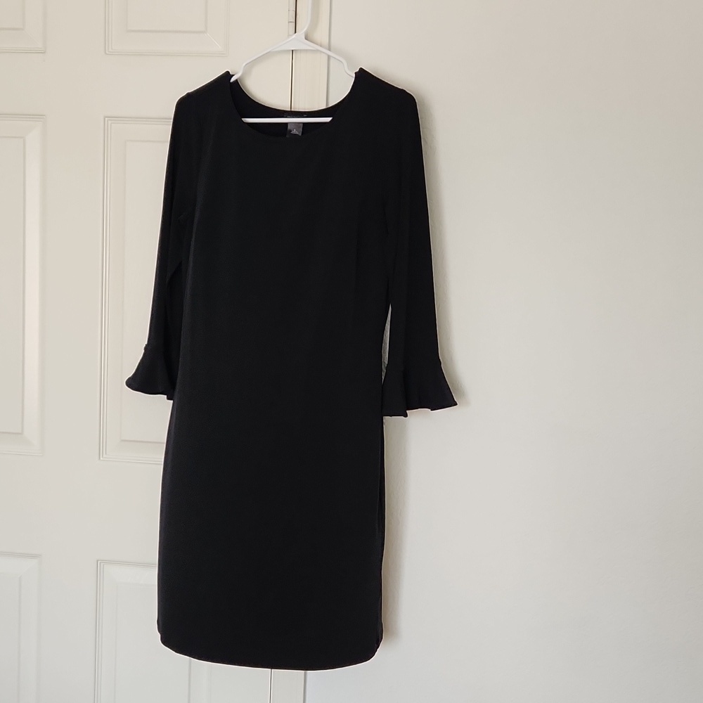 ✨️ANN Taylor Factory Black Flowy Stretchy Midi Dess Bell Sleeves Size 6